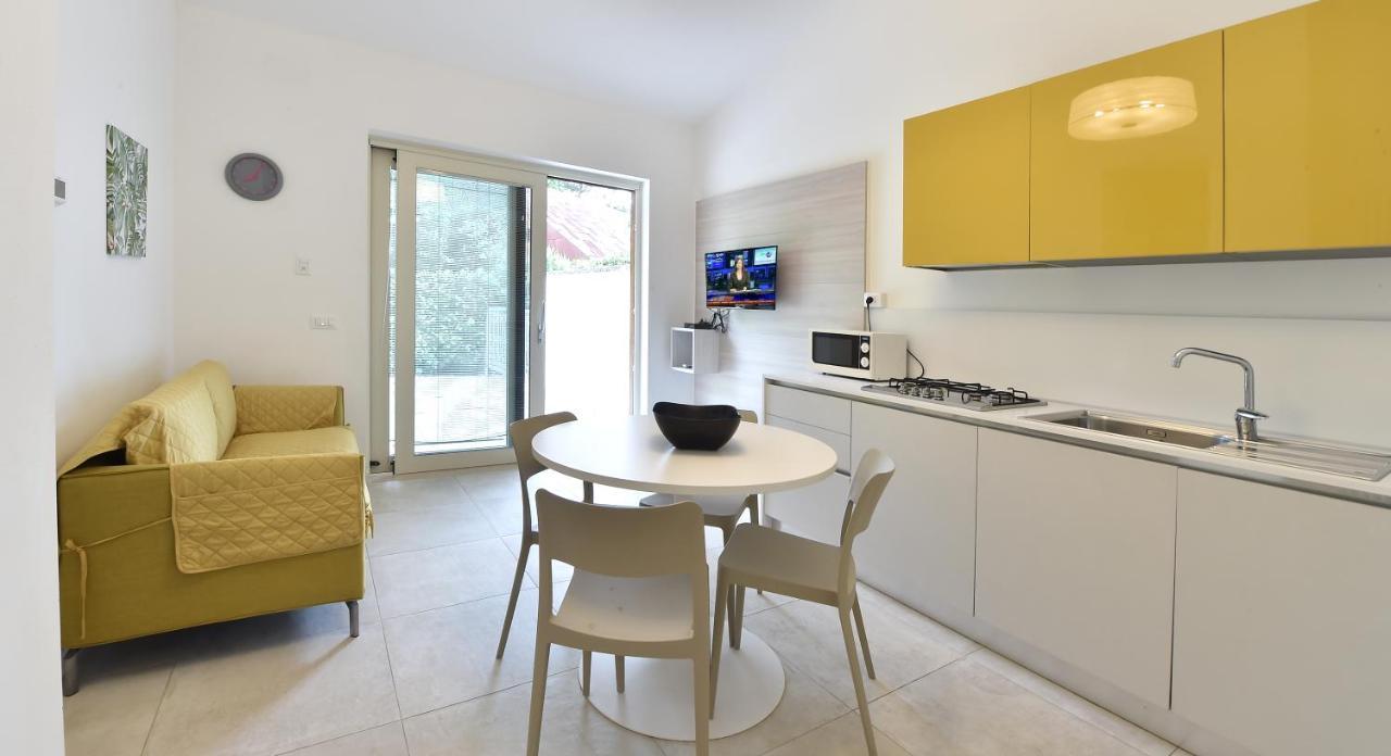La Villa Elisabeth Lignano Sabbiadoro Exterior foto